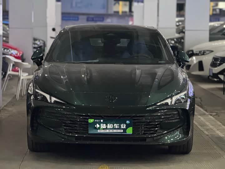 MG Motor 7 2025 2025款 2.0T 405 AT奢享版