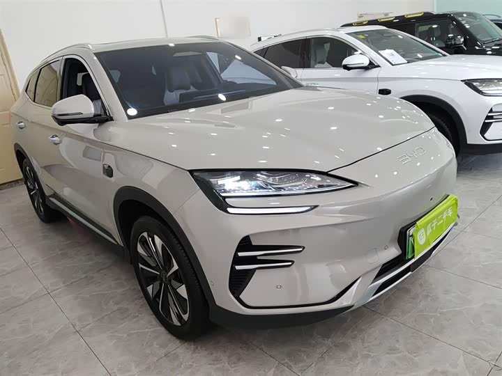 2025 BYD Song Plus Hybrid/EV