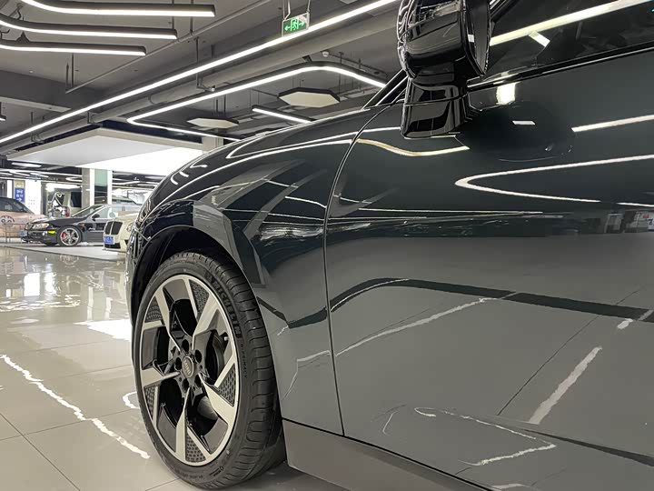 Mini Cooper 2024 2024款 452km COOPER SE 艺术家