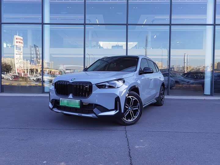 BMW iX1 2023 2023款 eDrive25L X设计套装