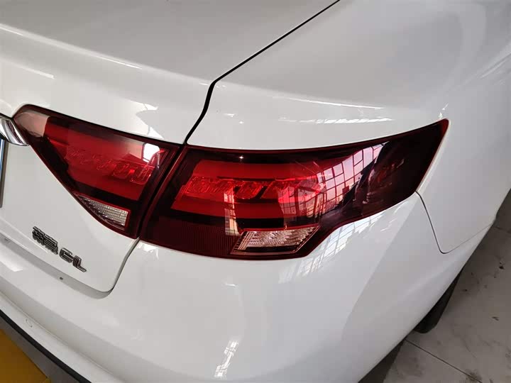 Geely Emgrand GL 2021 2021款 UP 1.4T CVT领尚型