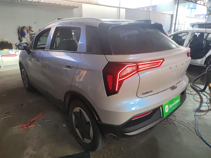 Geely Geometry E Firefly 2024 2024款 301km 星光