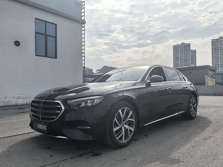 Mercedes-Benz E-Class 2025 2025款 E 300 L 时尚型