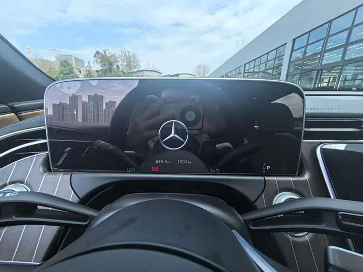 Mercedes-Benz E-Class 2025 2025款 E 300 L 时尚型