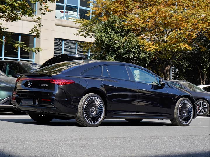 2023 Mercedes-Benz EQS AMG