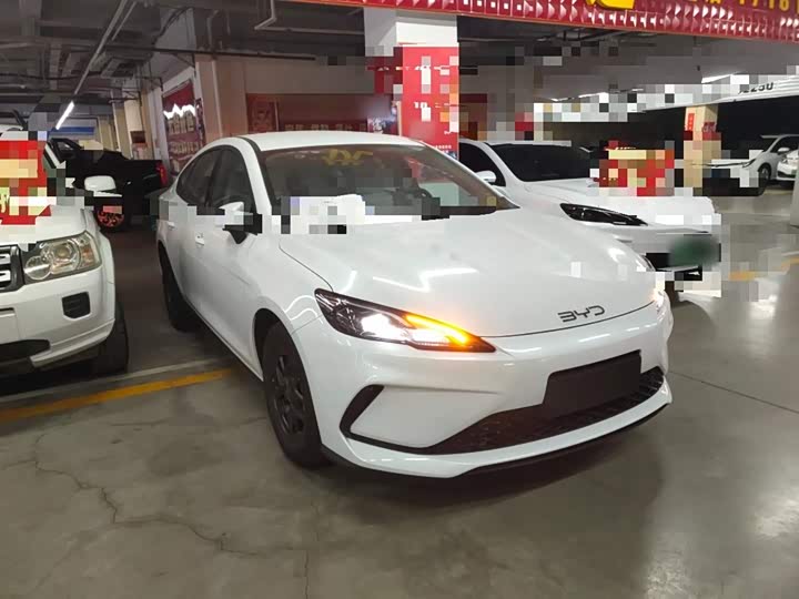2025 BYD Seal 05 DM-i Hybrid