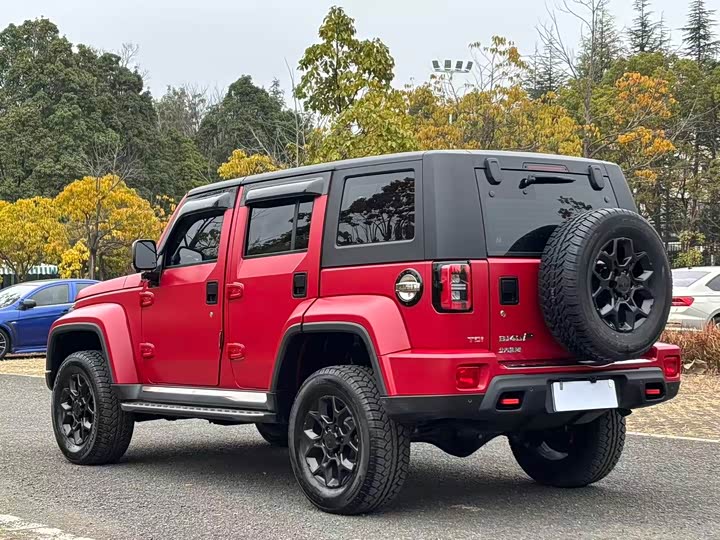 BAIC Beijing BJ40 2023 2023款 2.0D 自动四驱刀锋英雄版侠客型