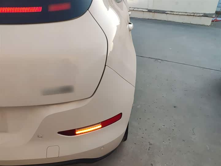 Ora Good Cat (03) 2023 2023款 401km标准续航 豪华型 磷酸铁锂