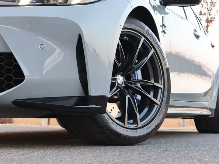 BMW M3 2024 2024款 M3四门轿车 雷霆版