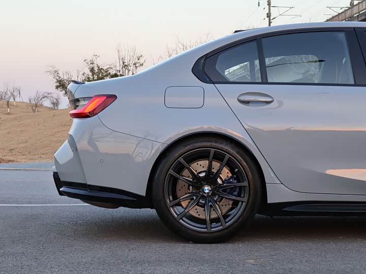 BMW M3 2024 2024款 M3四门轿车 雷霆版