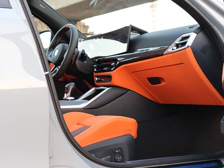 BMW M3 2024 2024款 M3四门轿车 雷霆版