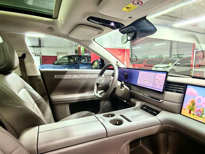 IM motors LS6 2026 2026款 增程 66 Max+