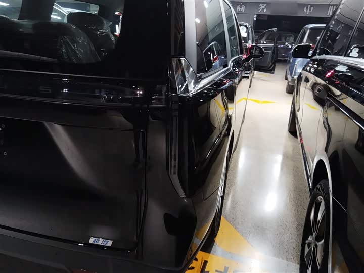 Maxus Mifa 7 2024 2024款 改款 超混 长续航版 悦享版