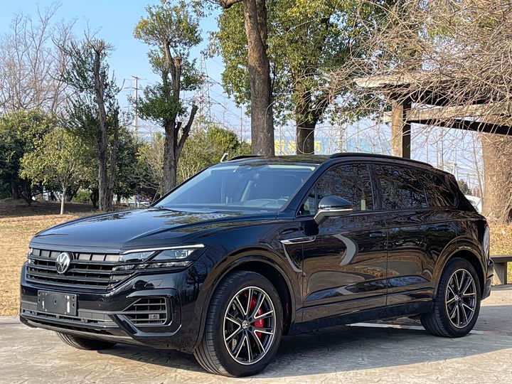 Volkswagen Touareg 2023 2023款 3.0TSI 锐享版 曜黑运动套装