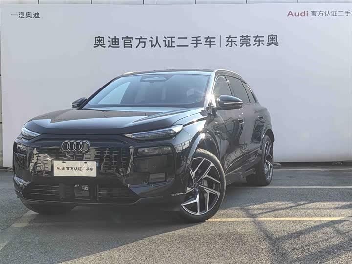 Audi Q6L e-tron 2026 2026款 首发领航版