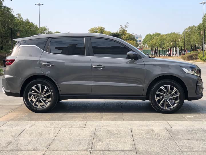 Geely Vision X6 2021 2021款 PRO 1.4T 自动尊贵型