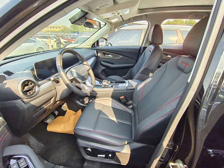 Dongfeng Forthing T5 EVO 2021 2021款 1.5TD DCT铂金版 热浪