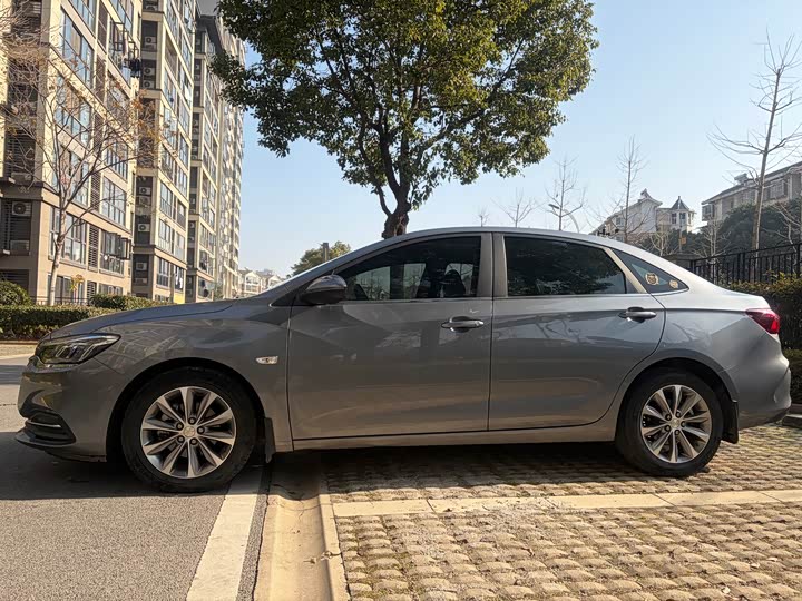 Chevrolet Cruze 2018 2018款 Redline 320 自动炫锋都市版