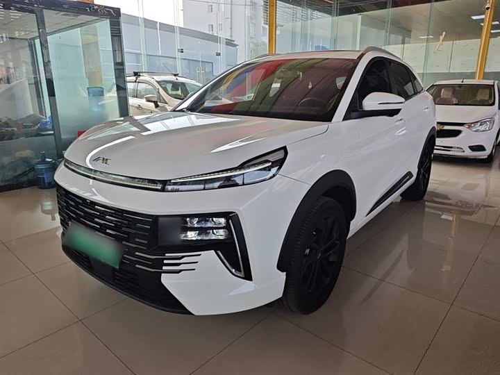 2023 JAC QX Hybrid