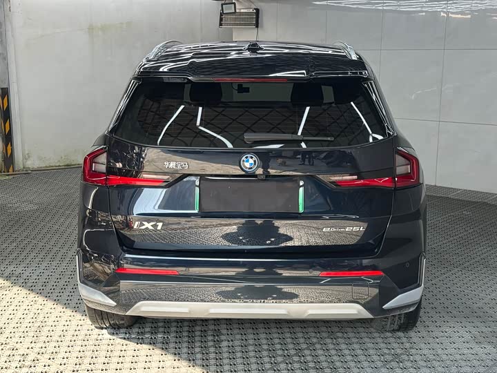 BMW iX1 2023 2023款 eDrive25L M运动套装