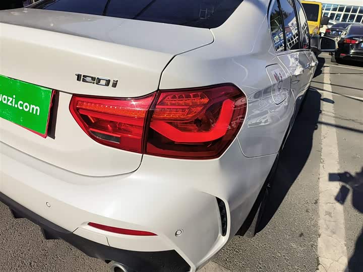 BMW 1 Series 2023 2023款 120i M运动版