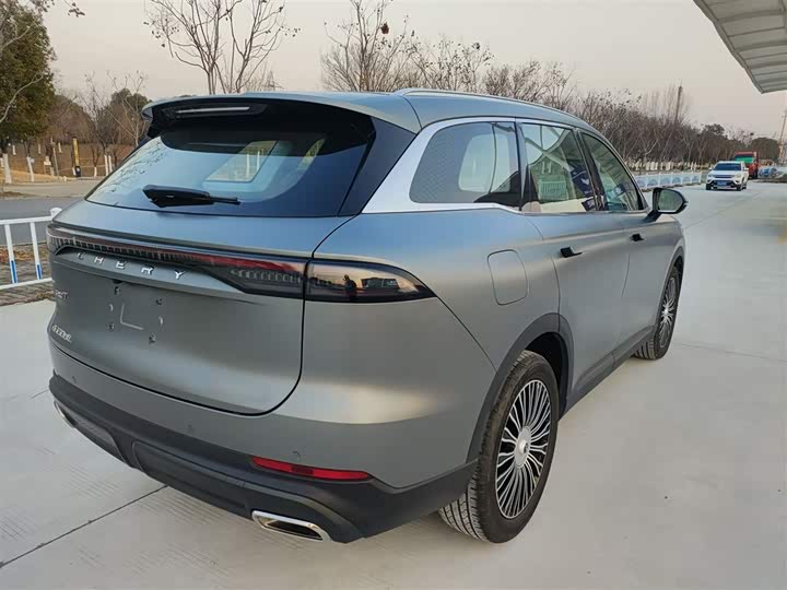 Chery Tiggo 8L 2024 2024款 2.0T 两驱尊贵版 5座