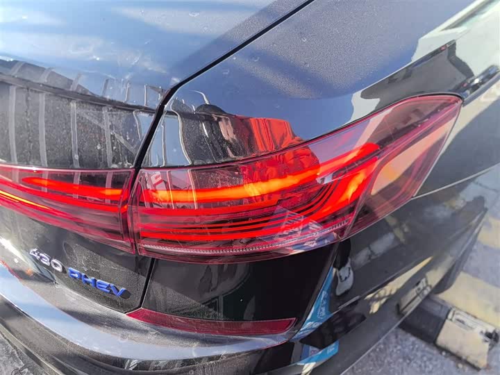 Volkswagen Passat Hybrid 2025 2025款 430PHEV 混动商务版