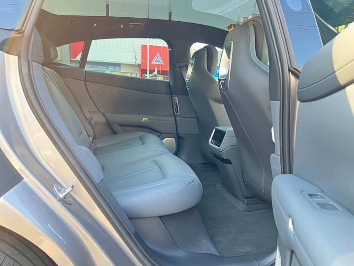 Xiaomi YU7 2025 2025款 超长续航后驱版