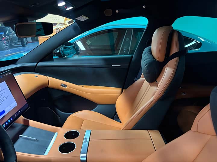 Xiaomi YU7 2025 2025款 超长续航高性能四驱Max版