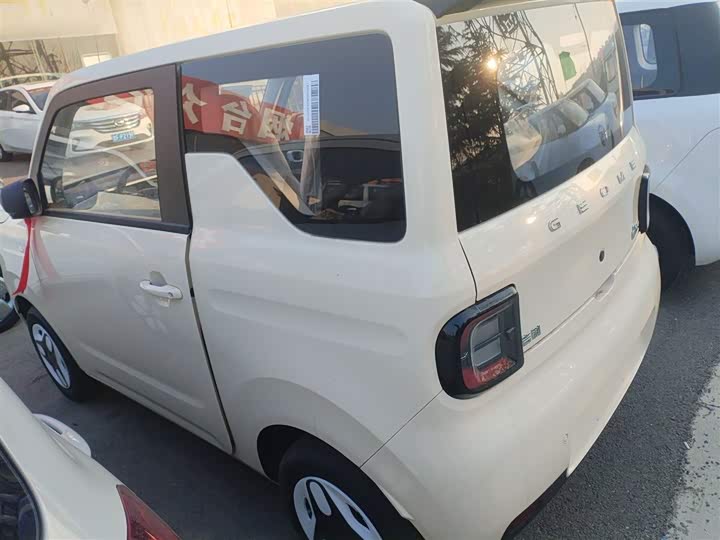 Geely Galaxy Panda Mini 2025 2025款 熊猫mini 210km 元气熊