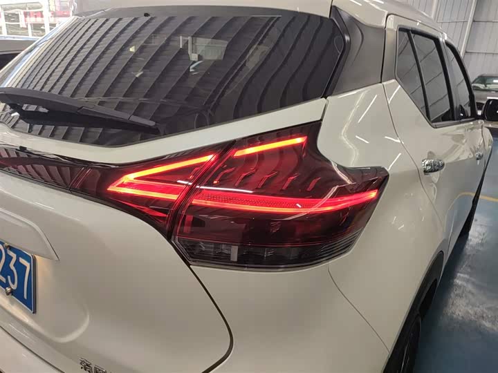 Nissan Kicks 2023 2023款 劲情版 1.5L 应有「劲」有 时尚版