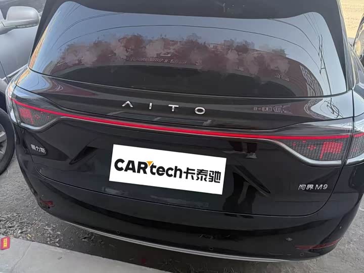 Aito M9 2025 2025款 增程 Max版 52kWh 6座版