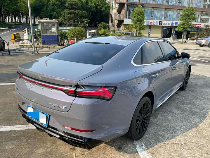 Geely Preface L 2024 2024款 油混 1.5TD 天宫版