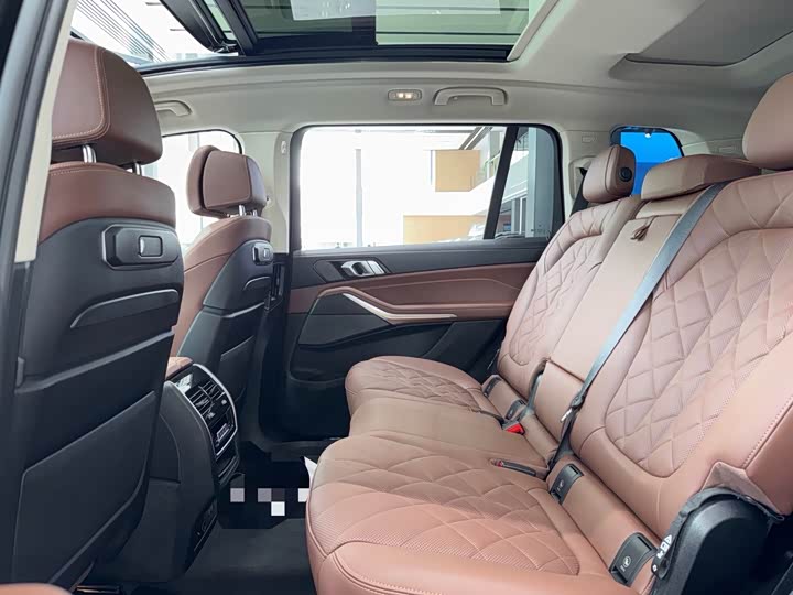 BMW X7 2023 2023款 xDrive40i 领先型豪华套装