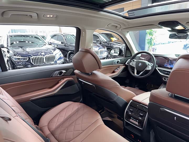 BMW X7 2023 2023款 xDrive40i 领先型豪华套装