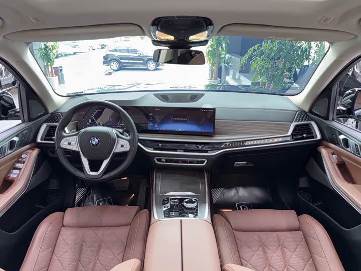 BMW X7 2023 2023款 xDrive40i 领先型豪华套装