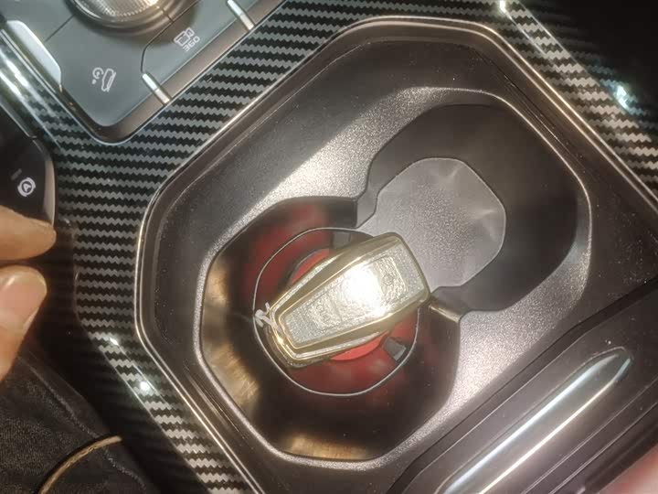 Geely Okavango 2022 2022款 1.8TD DCT旗舰型 5座