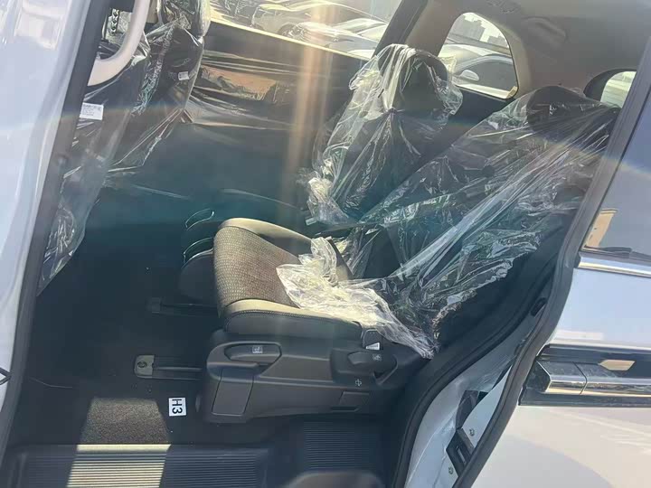 Honda Elysion 2026 2026款 2.0L e:HEV 经典版