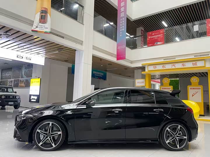 Mercedes-Benz A-Class AMG 2025 2025款 改款 AMG A 35 4MATIC