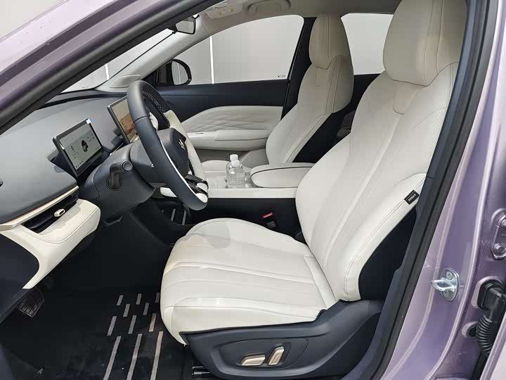 BAIC Arcfox T1 2025 2025款 425 PLUS