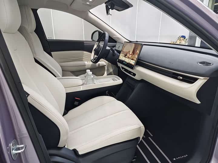 BAIC Arcfox T1 2025 2025款 425 PLUS