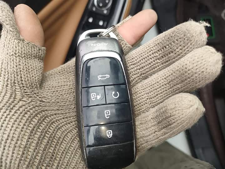 GAC Aion S 2023 2023款 魅 580 磷酸铁锂