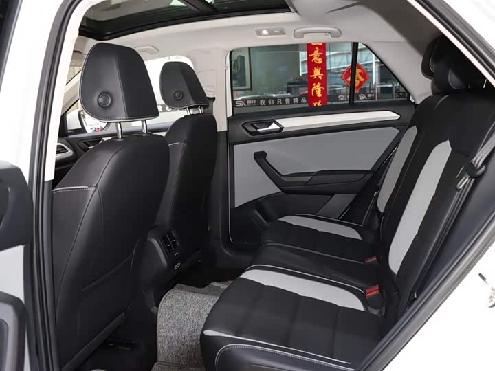 Volkswagen T-Roc 2023 2023款 280TSI DSG两驱时光版