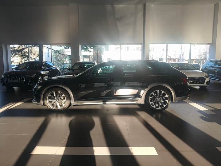 Audi A6 2024 2024款 allroad quattro 55 TFSI 尊享越野型