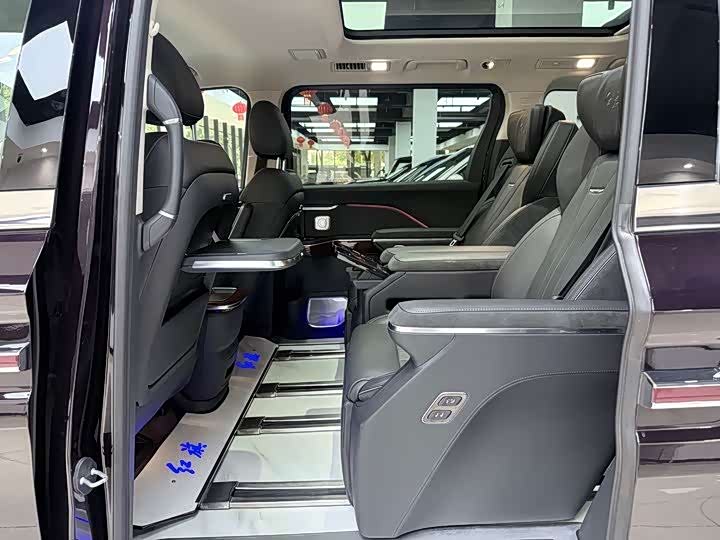 Hongqi HQ9 Hybrid 2024 2024款 2.0T 四驱商务版