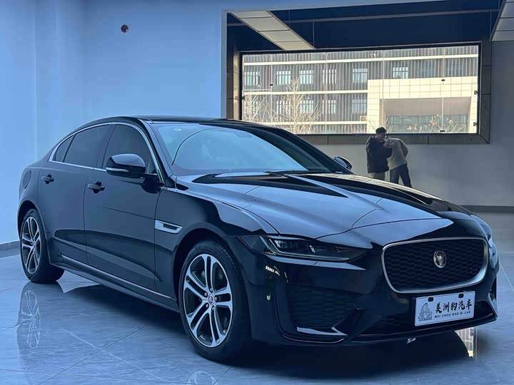 Jaguar XE L 2024 2024款 2.0T 250PS R-DYNAMIC S进取运动版