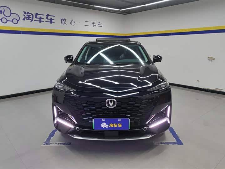 Changan UNI-K Hybrid 2022 2022款 蓝鲸iDD 130km 1.5T 尊贵型