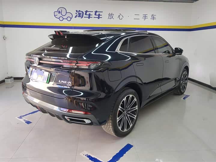 Changan UNI-K Hybrid 2022 2022款 蓝鲸iDD 130km 1.5T 尊贵型