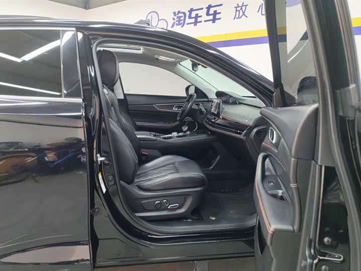 Changan UNI-K Hybrid 2022 2022款 蓝鲸iDD 130km 1.5T 尊贵型