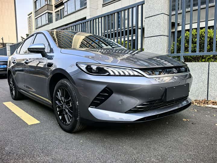 BYD Qin Plus 2025 2025款 EV 智驾版 420KM领先型